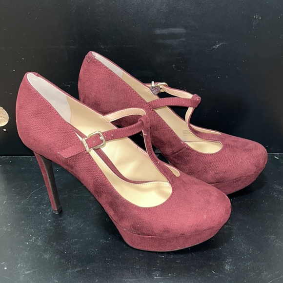 Stiletto Gianni Bini Maroon - Picture 4 of 9